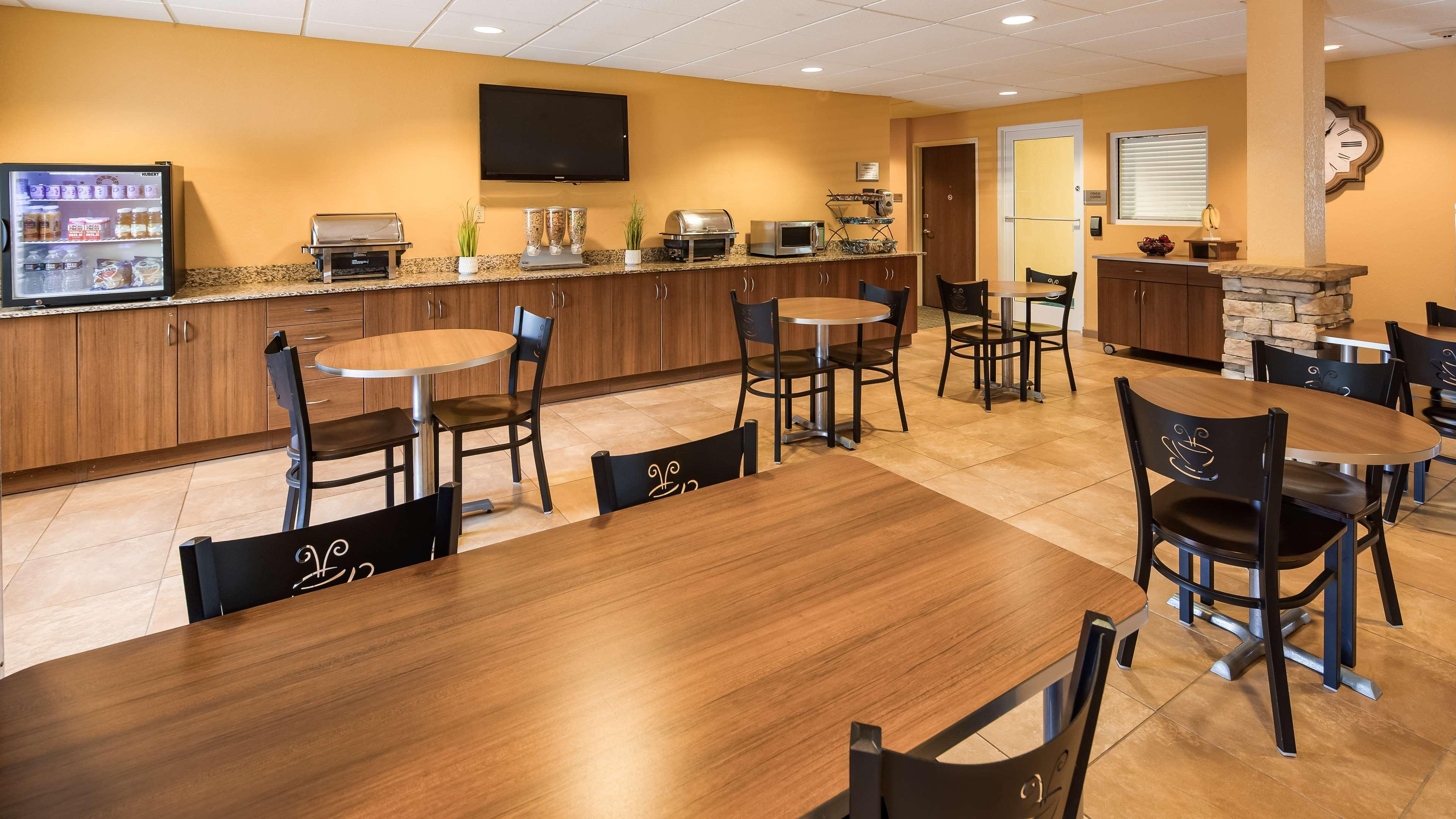 Surestay Plus Hotel By Best Western Keyser Exterior foto